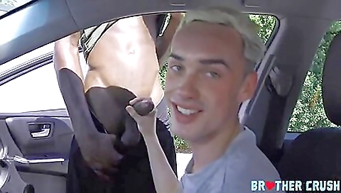 Myil picks with my step daddy's friend tanner lesl carla