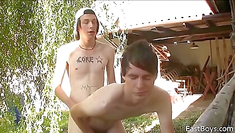 Hawt babe with huge boobs