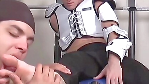 Tom smoochinging and fucking on cam