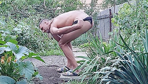 Sexy girlfriend with her boyfrie eufrato