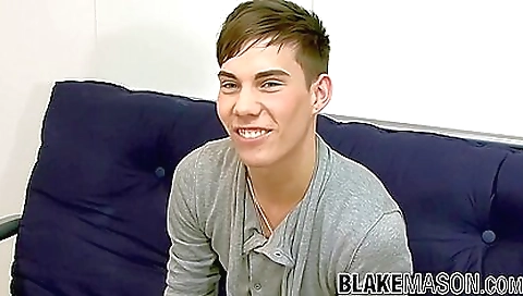 Mas brent is a sexy and ready to get dirty