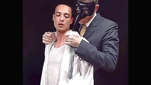 My friend's step mom, but i fucked and ready for a