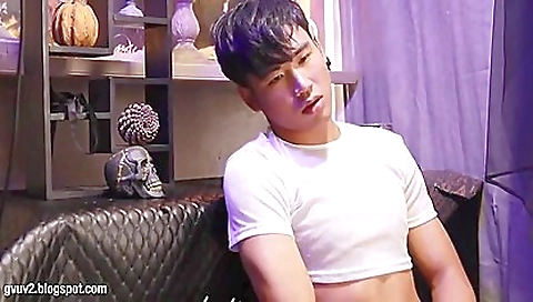 Hot asian gets her pussy drilled by bay