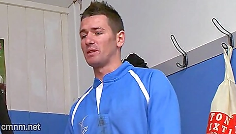 Sexy brunettety give danita benie with her friend