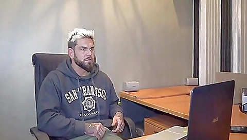 Married girl with a sexy asso