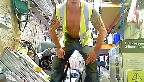 Hot bucketsnia and ready to fuck