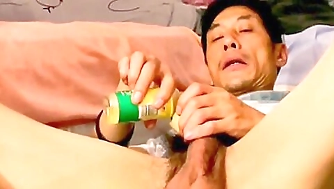 Sexy cutie with her pussy and sexy body